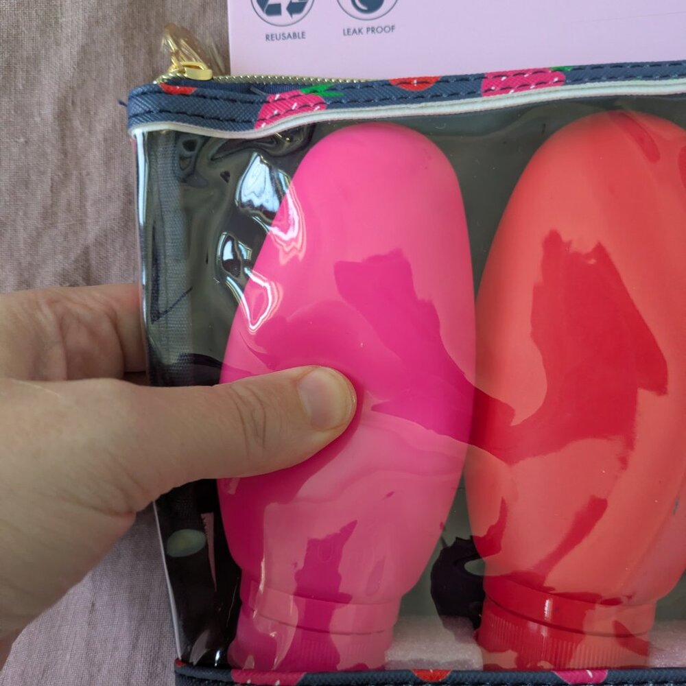 🌸 TSA Approved Clear Strawberry 4 Silicone Bottle Set & Pouch, Pink & Red NWT - Picture 2 of 9